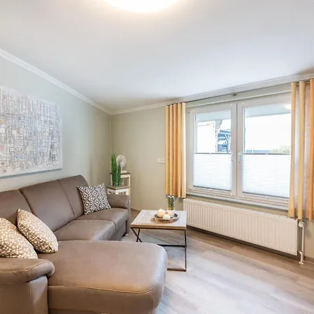 Stefanie & Bungalows Heringsdorf (Usedom)